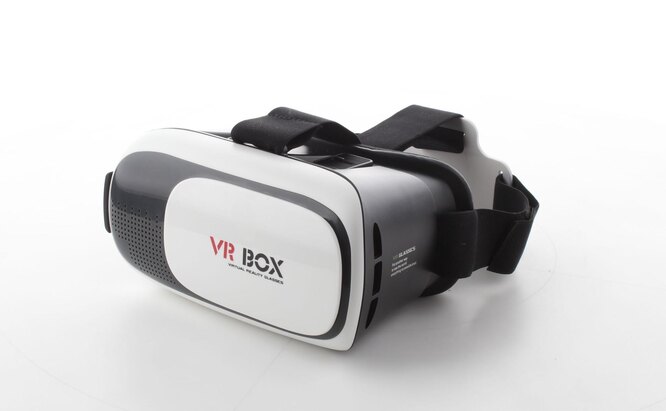 Очки виртуальной реальности VR box 3D Virtual Reality Glasses 2.0, 450 руб.