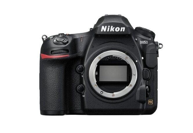 Зеркальный фотоаппарат Nikon D850 Body, 194990 руб.