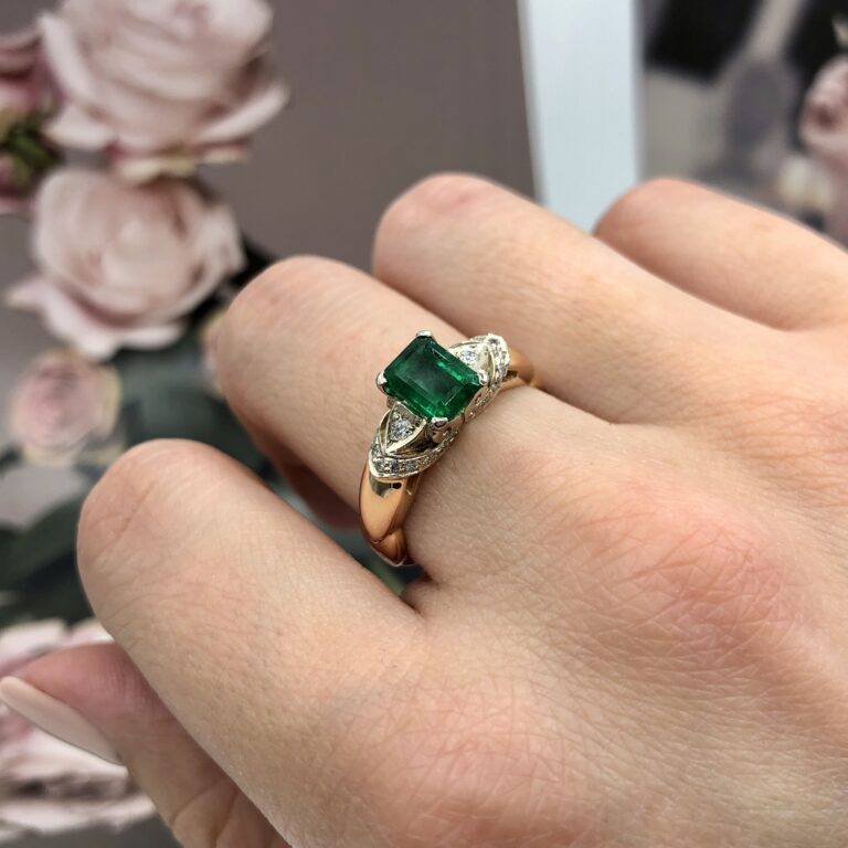 Кольцо с изумрудом и ваш цветотип